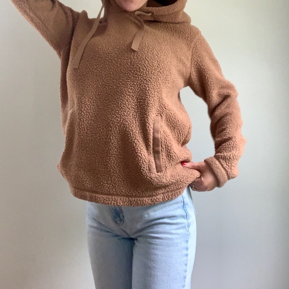 Light brown Abercrombie and Fitch Sherpa hoodie - Picture 2 of 11
